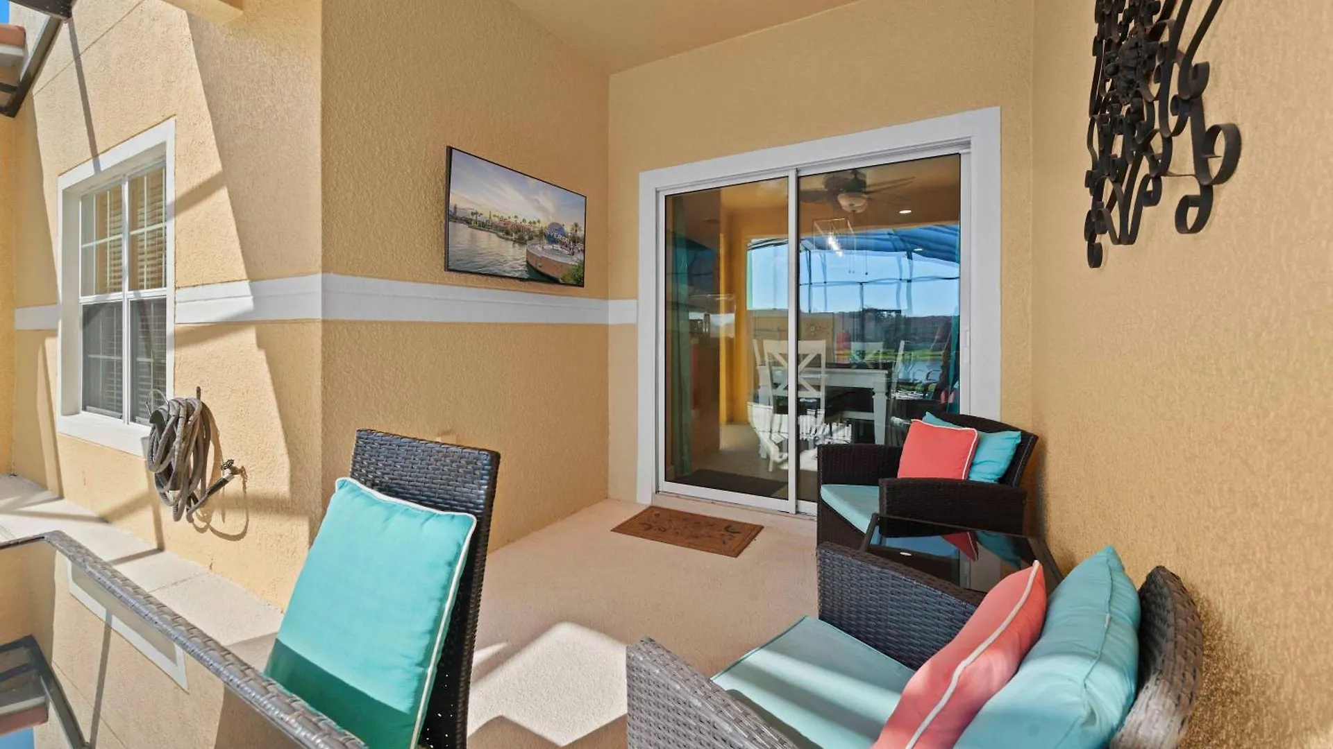 Welcome To Your Luxury Moana *