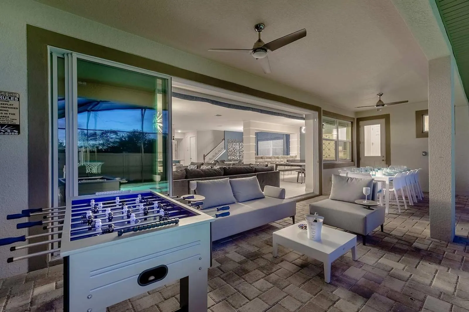 Villa Stellar With Space Br, Theater, Arcade & Pool