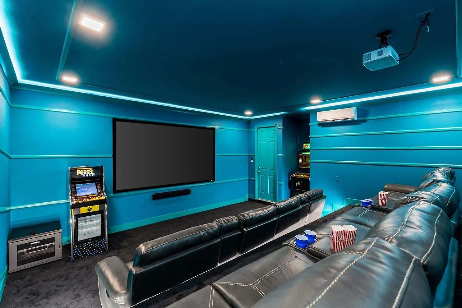 Stellar With Space Br, Theater, Arcade & Pool Villa