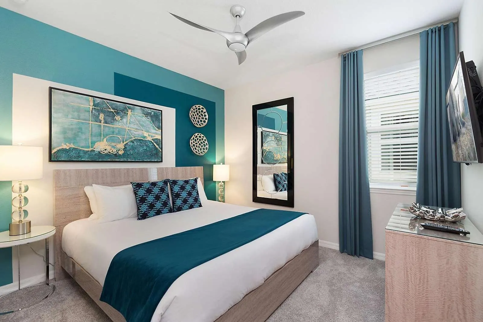 Villa Stellar With Space Br, Theater, Arcade & Pool Kissimmee