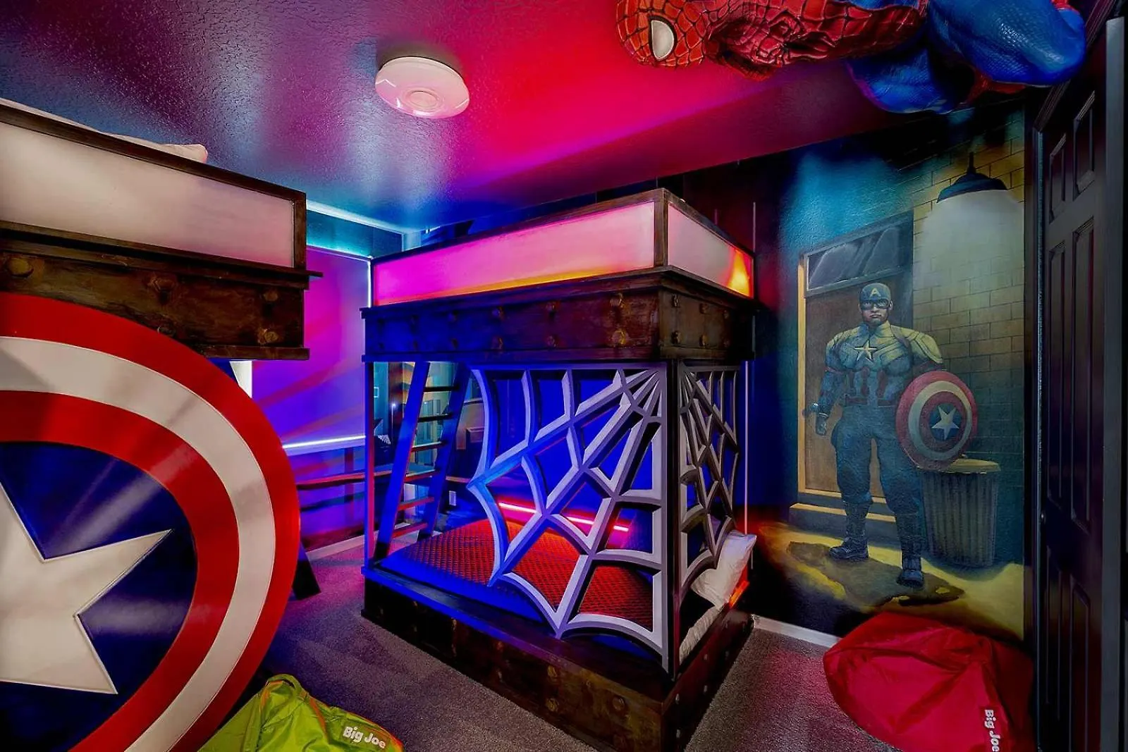 Villa Stellar With Space Br, Theater, Arcade & Pool Kissimmee