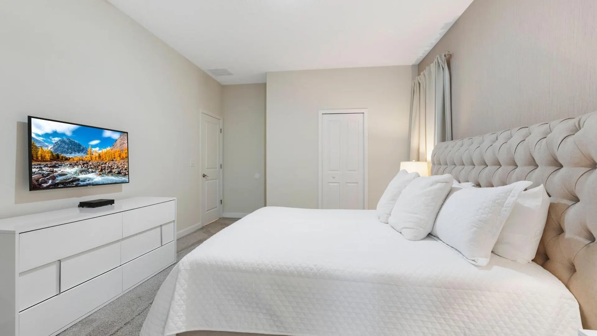 Luxury 9 Bedrooms Poolgames Kissimmee