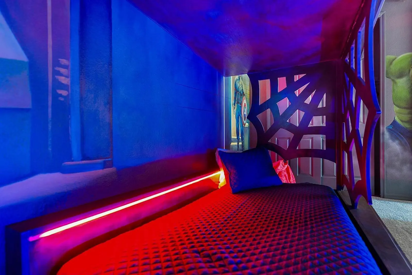 Villa Epic With Superhero Br, Theater, Arcade & Pool Kissimmee