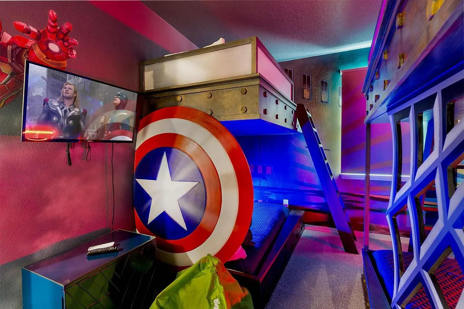 Epic With Superhero Br, Theater, Arcade & Pool Villa Kissimmee