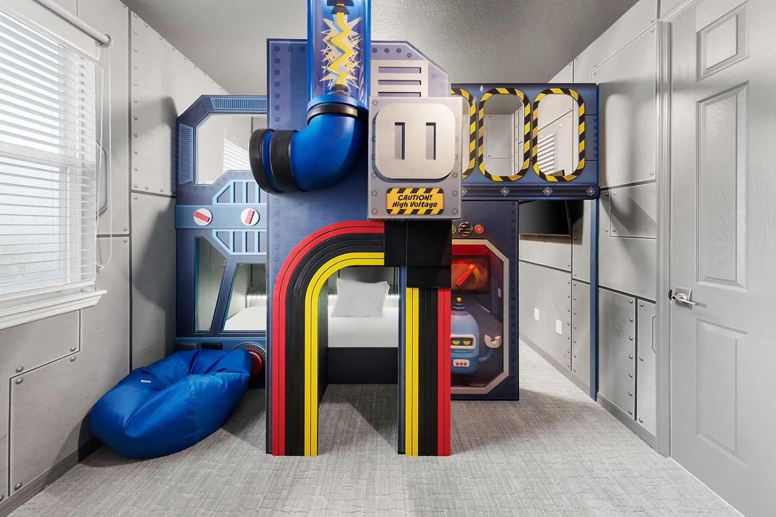 Villa Epic With Superhero Br, Theater, Arcade & Pool