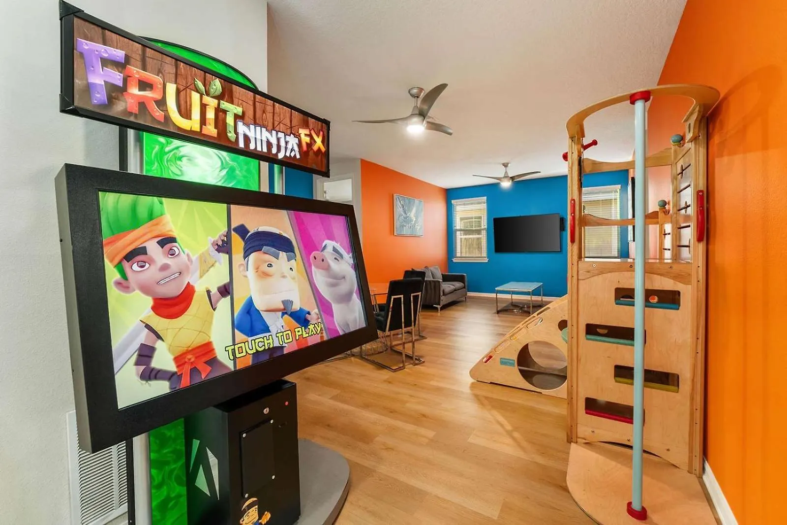Mega Near With Gamer Br, Theater, Pool Villa