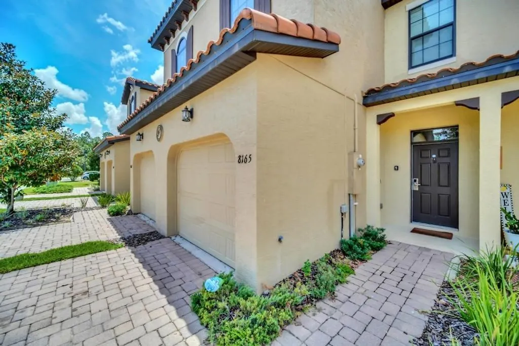 Tropical Escape 3 Bed In Beautiful Apartment