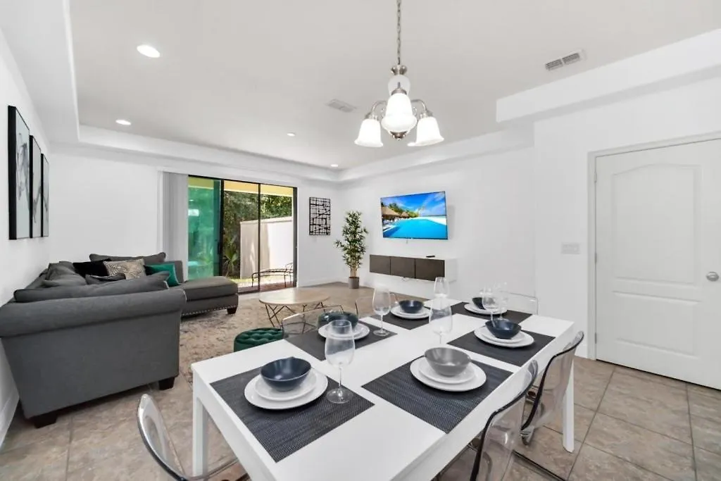 Tropical Escape 3 Bed In Beautiful