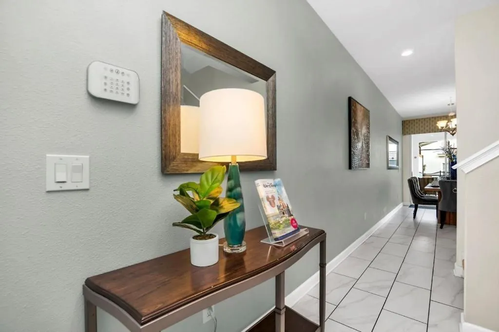 4804crusoe Townhouse Holiday home