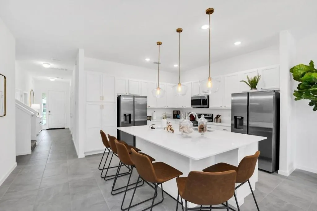 Villa Beautiful 12 Bedrooms House 4473 Kissimmee
