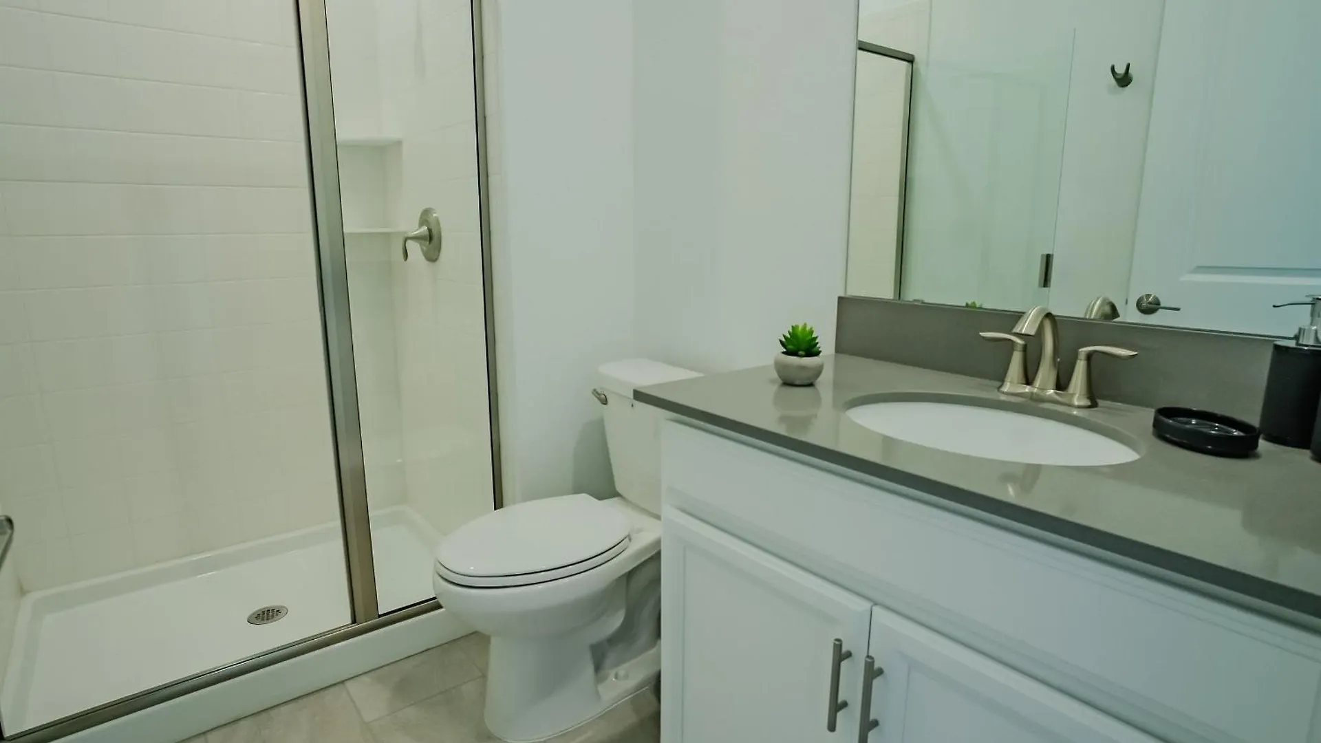 Apartment St4261 - Luxury Townhouse W/priv. Pool Near