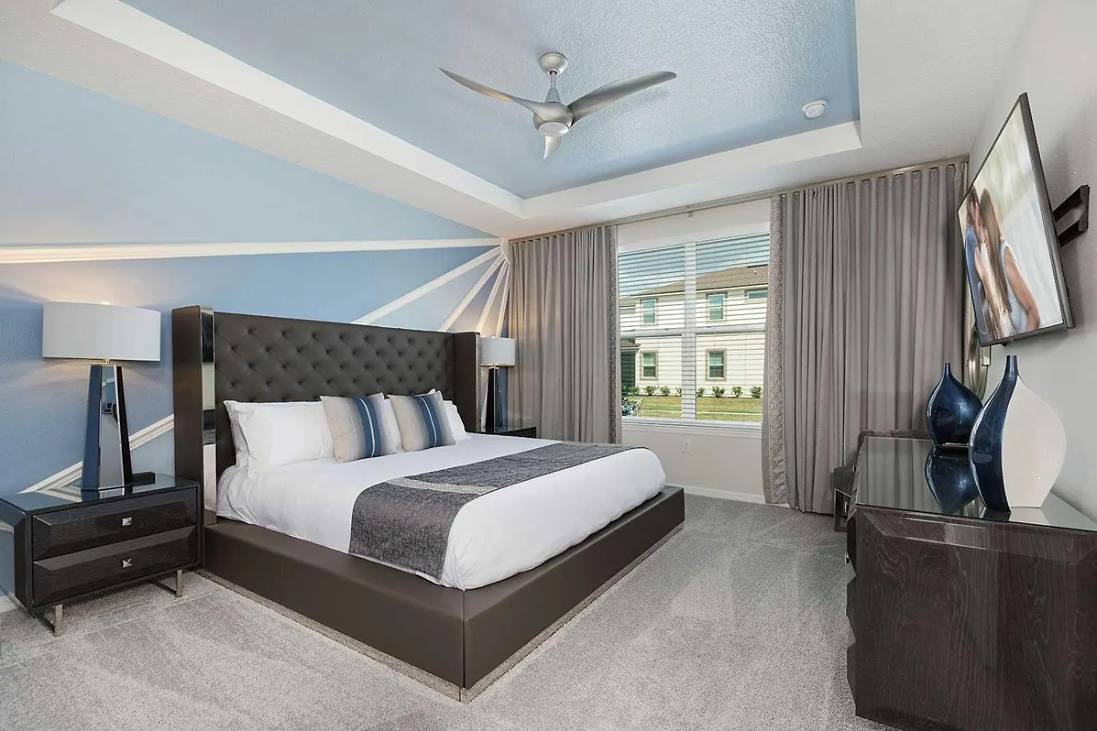 Fab Near With Gamer Br, Theater & Arcade Villa