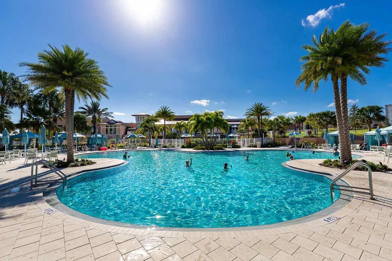 Fab Near With Gamer Br, Theater & Arcade * Kissimmee