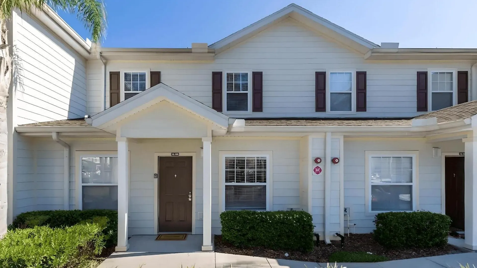 3-bedroom W/ Clubhouse, Near Kissimmee