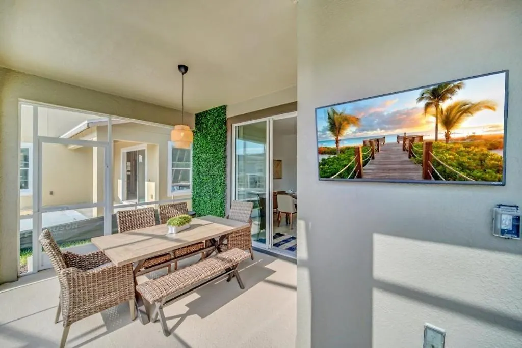 Amazing 6 Bedroom 1117 Kingsbarn Villa