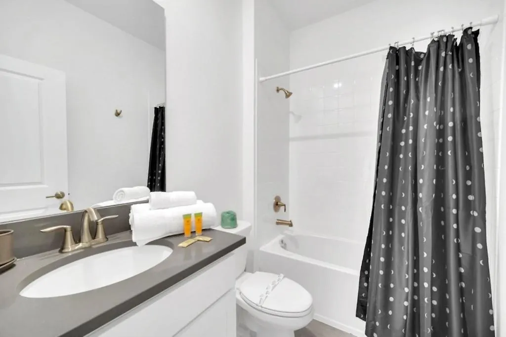 Amazing 6 Bedroom 1117 Kingsbarn *