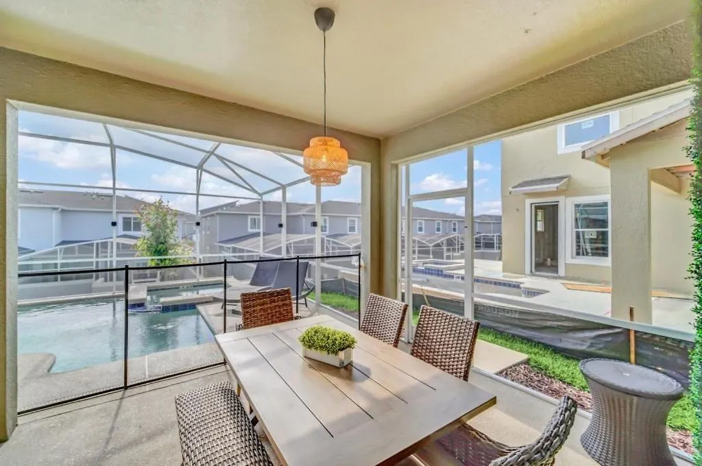 Amazing 6 Bedroom 1117 Kingsbarn Villa