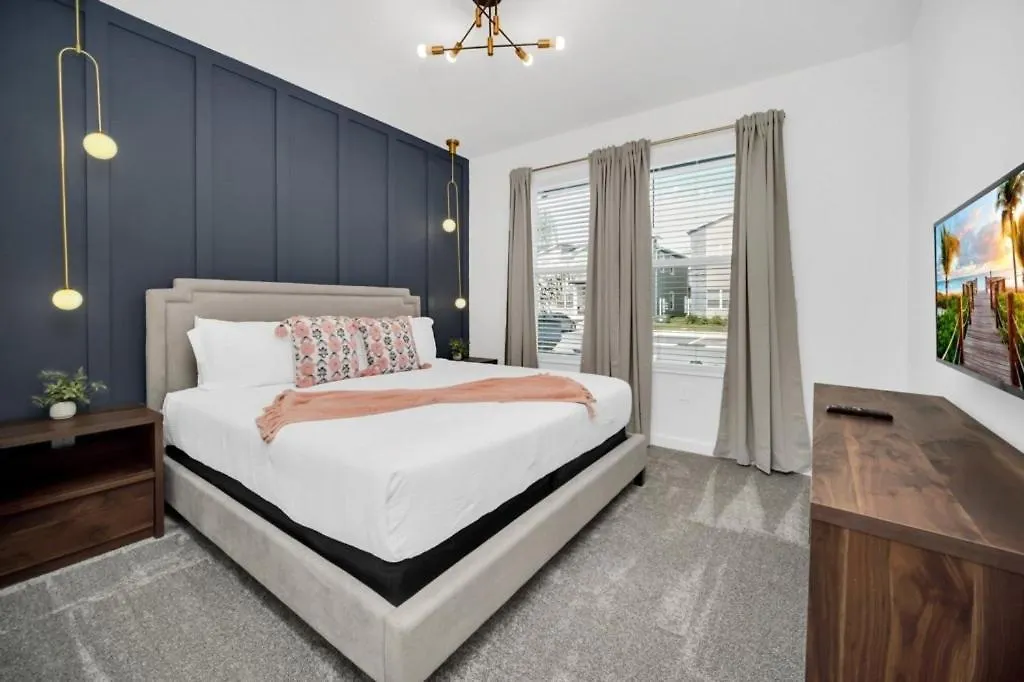 Villa Amazing 6 Bedroom 1117 Kingsbarn *