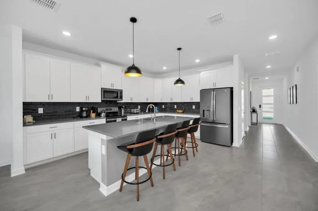 Amazing 6 Bedroom 1117 Kingsbarn *