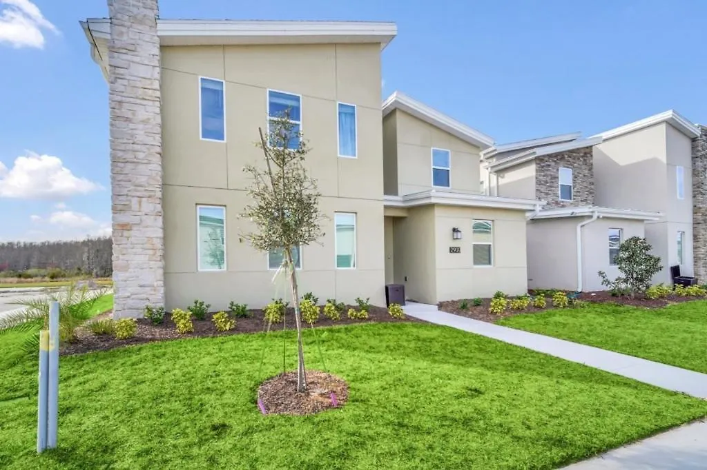 2900penolpe * Kissimmee