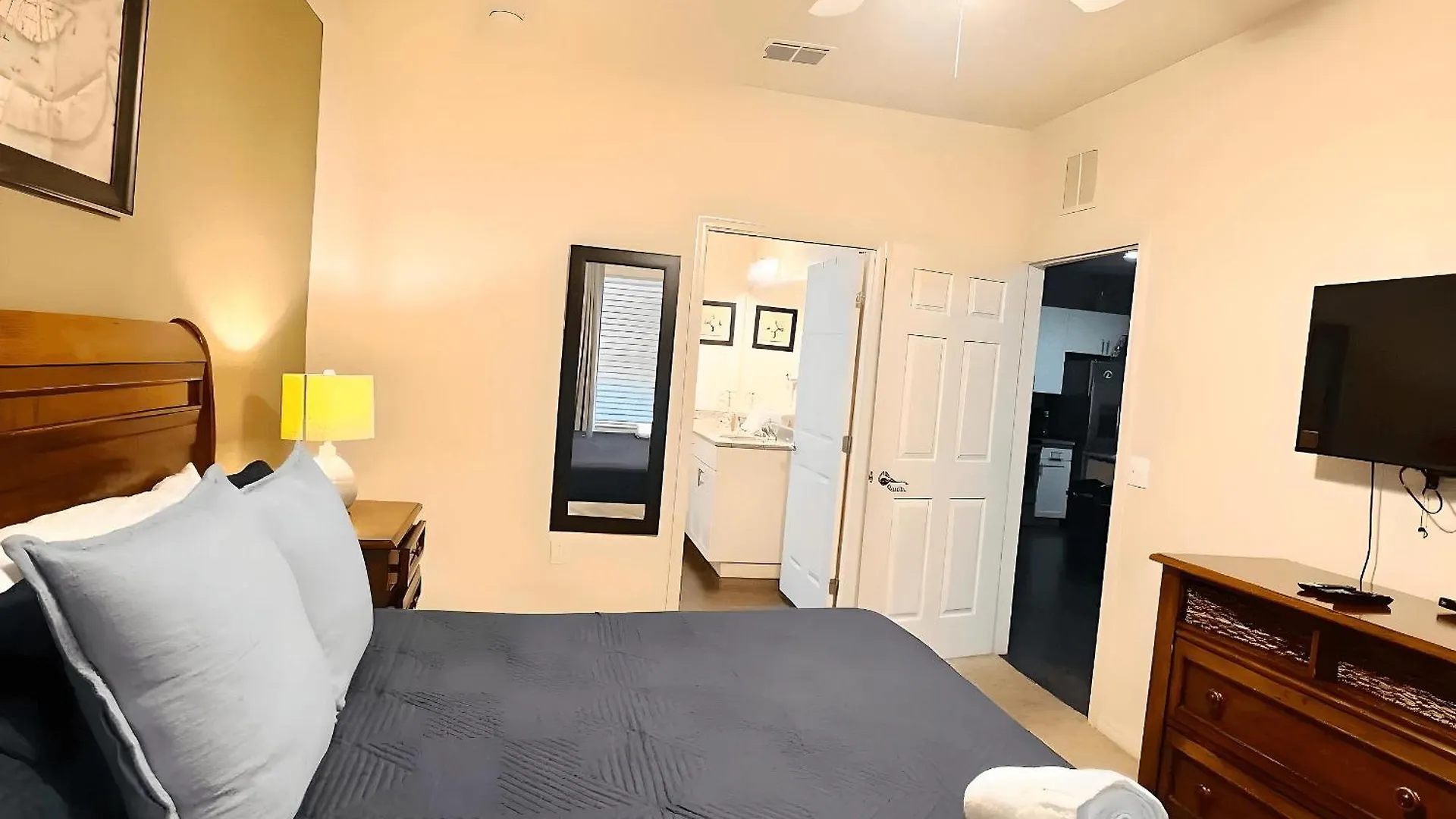 8990 Cozy 3bd/2ba Near W/ Clubhouse * Kissimmee