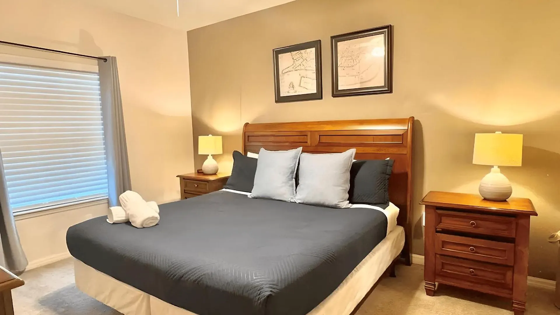 Holiday home 8990 Cozy 3bd/2ba Near W/ Clubhouse *