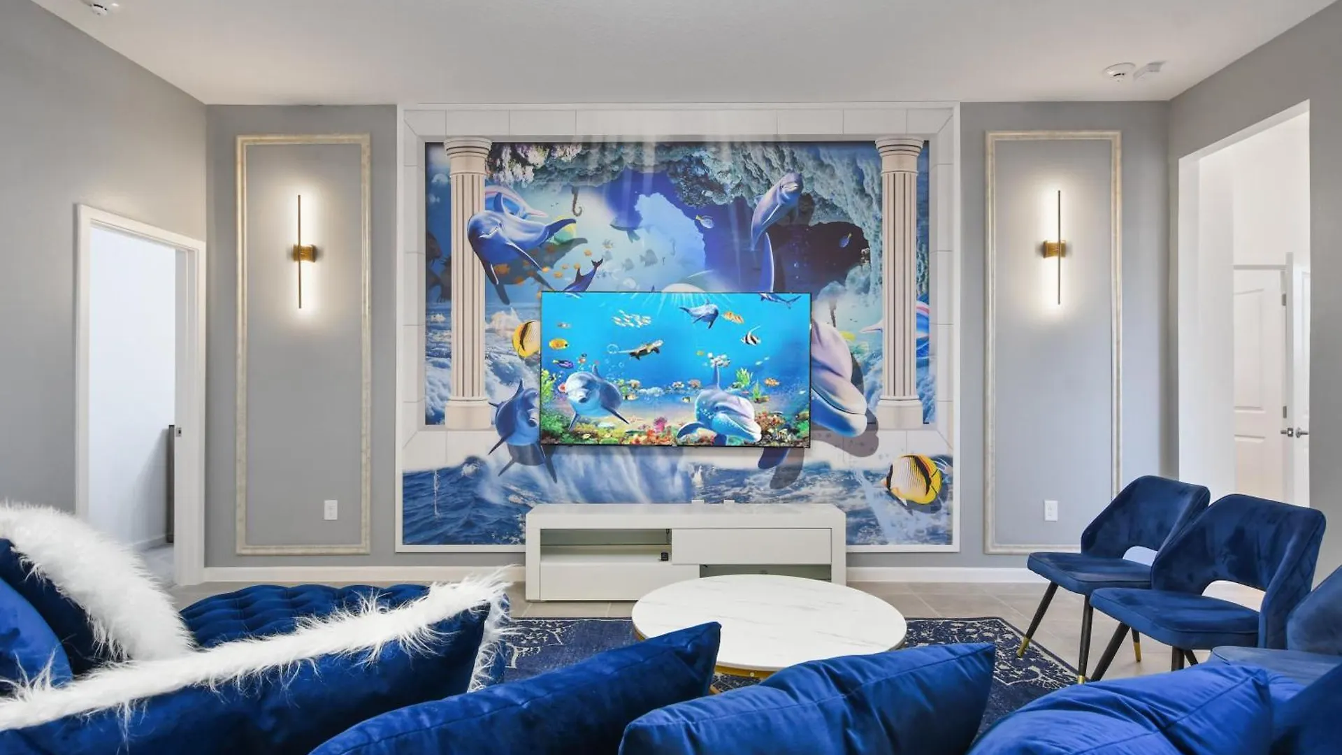 Lakeview 12br Pool/spa/theater/game Holiday home