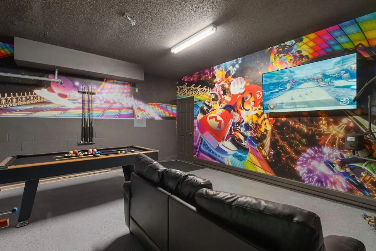 Holiday home Pet Friendly Pool Oasis With Game Rms And Switch *
