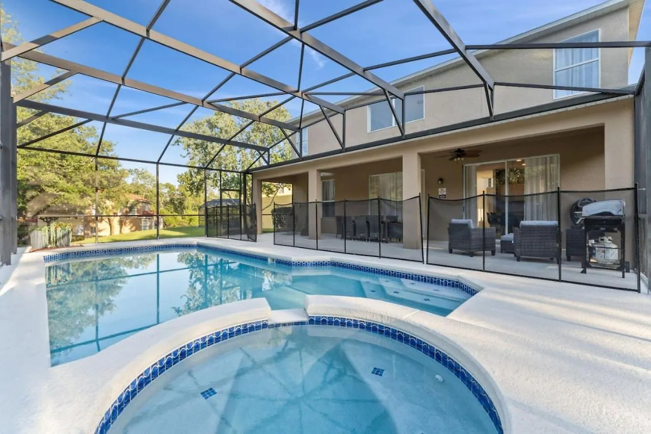 Holiday home Pet Friendly Pool Oasis With Game Rms And Switch *