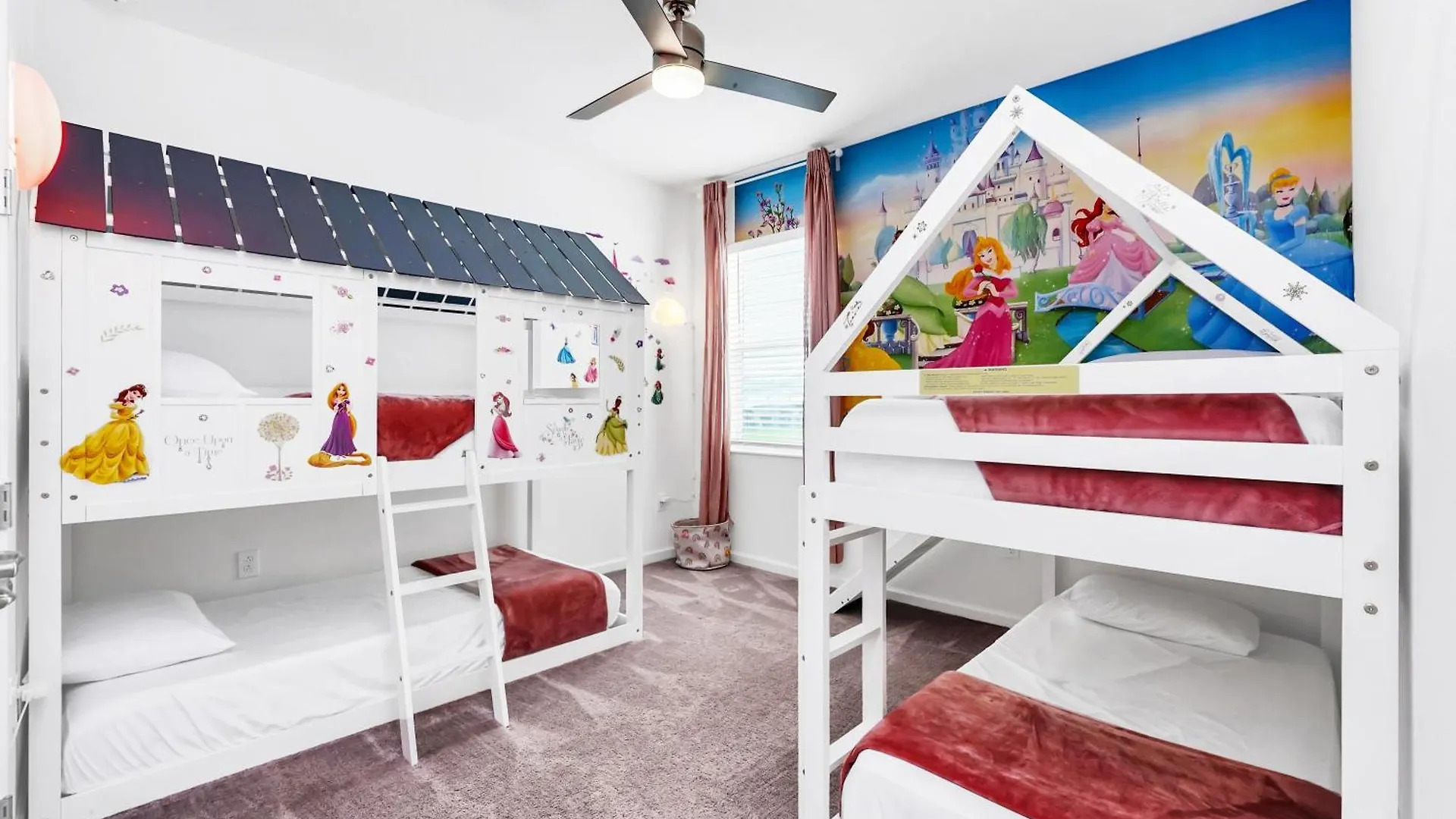 Holiday home Spacious Dreamscape 12rooms 11 Bathrooms 25 People Wifi *