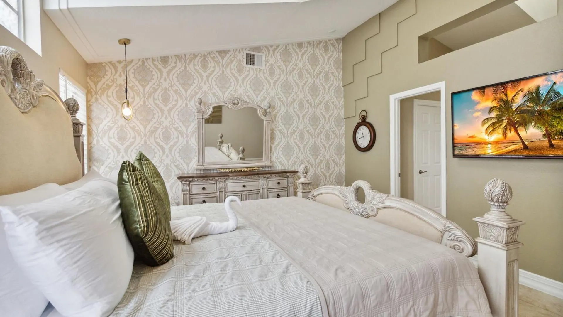 Holiday home Fascinating Private Pool And Game-room, Near Disney!!