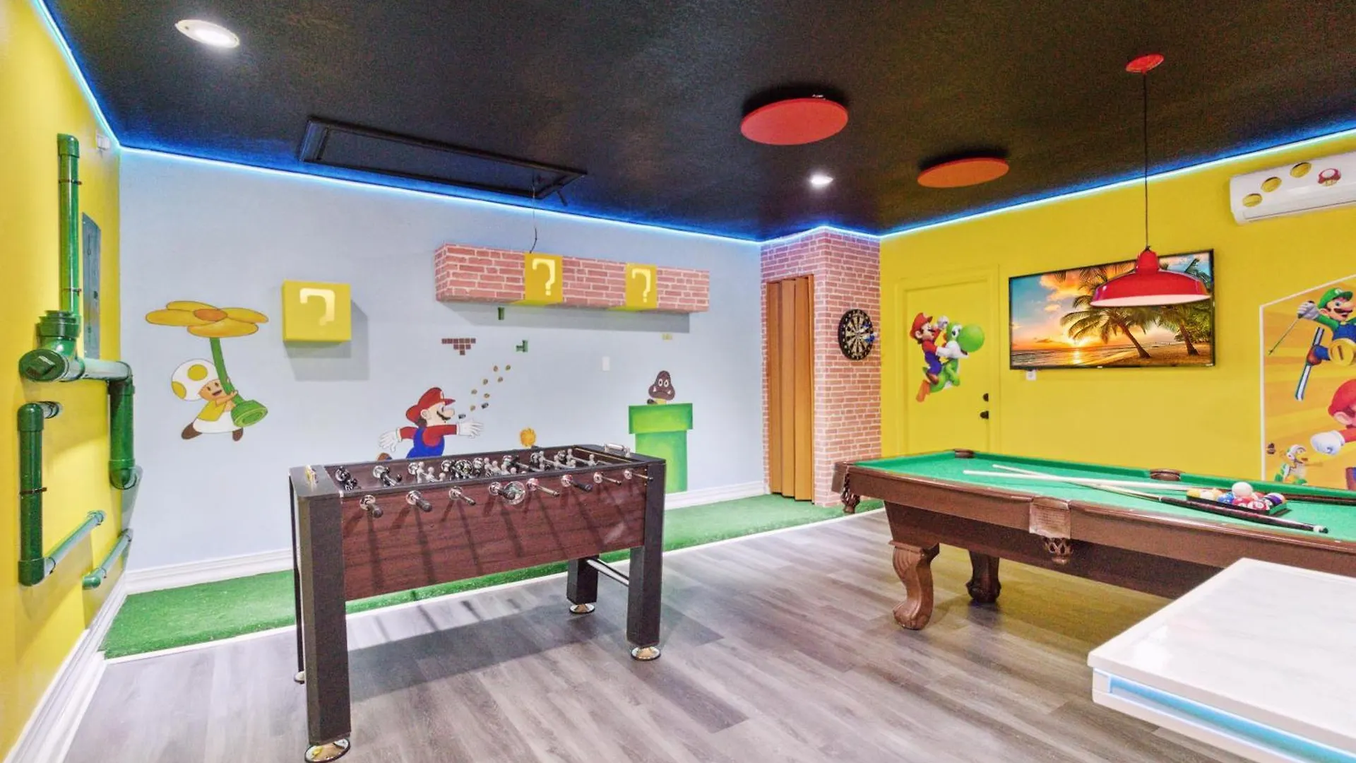 Fascinating Private Pool And Game-room, Near Disney!! Holiday home *