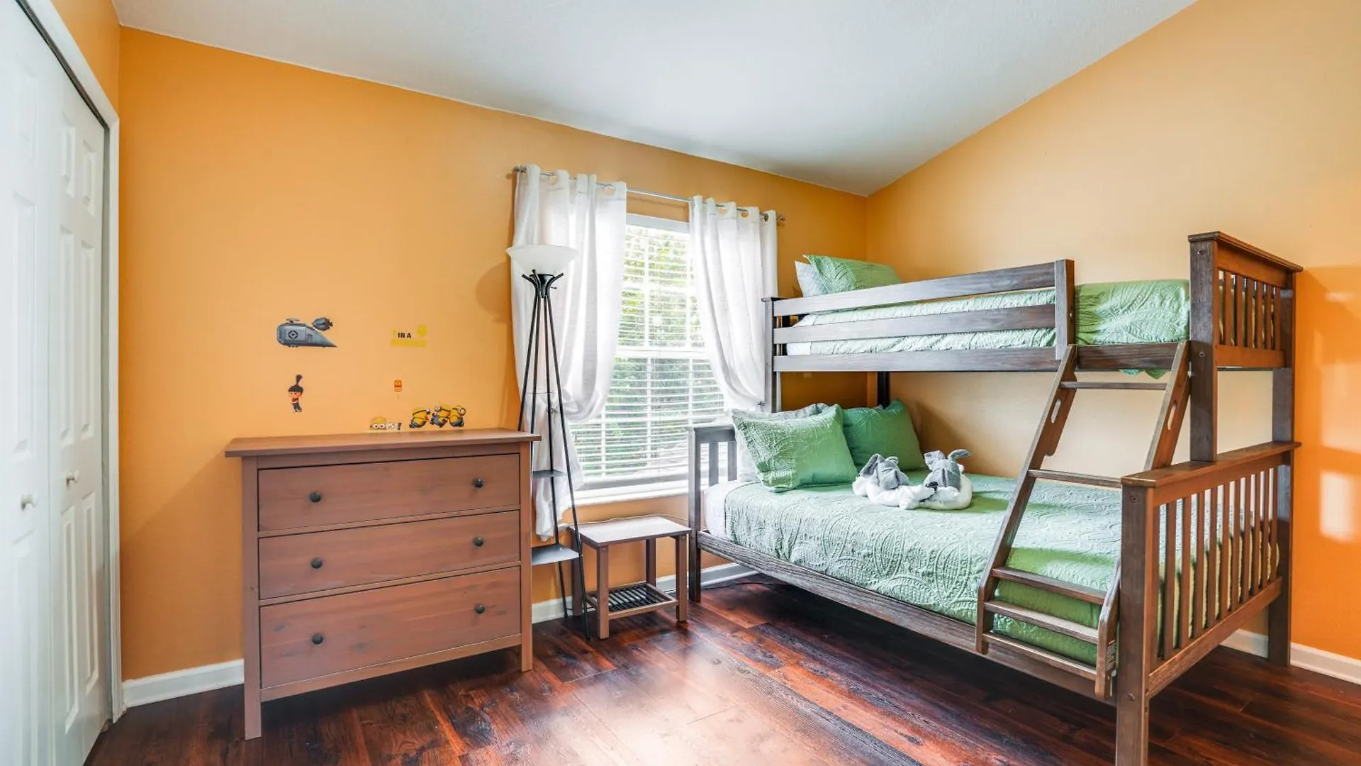 Kissimmee Townhouse With Lanai 10 Min To Disney! Holiday home Four Corners