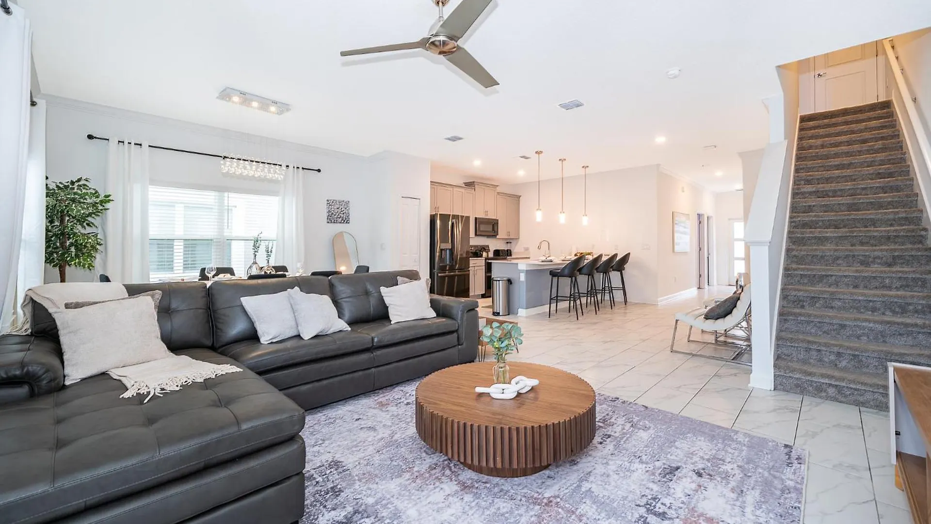Epic Elegance Amenities Disney10 Miles Kissimmee
