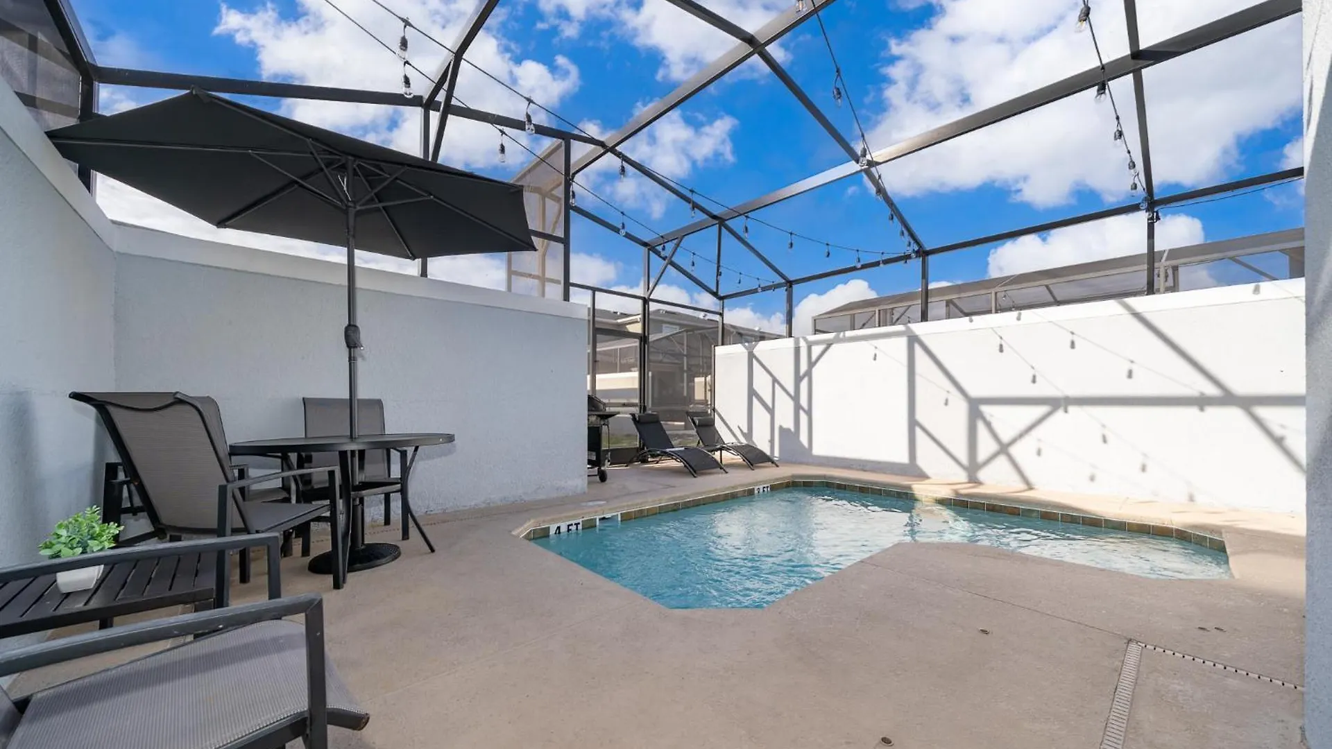Epic Elegance Amenities Disney10 Miles Holiday home