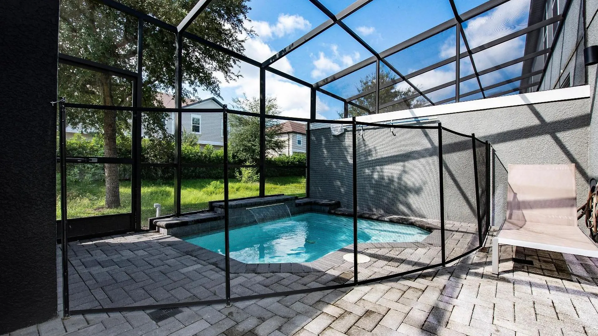 Incredible 4bd With Pool And Bbq Near