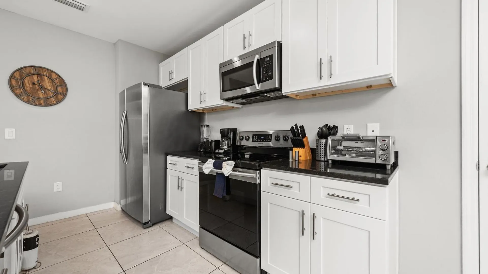 Incredible 4bd With Pool And Bbq Near Holiday home Kissimmee