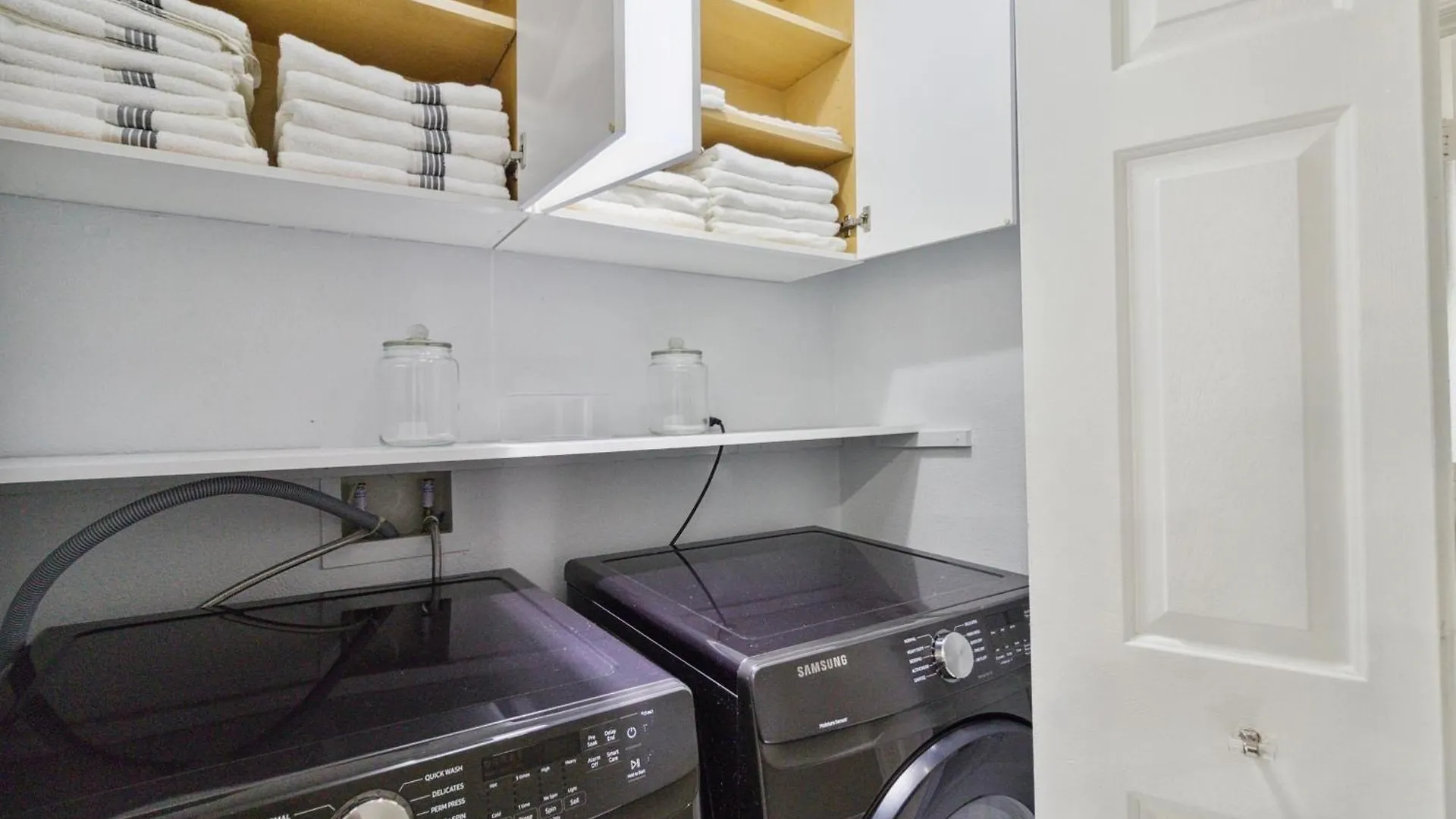Fascinating Private Pool And Game-room, Near Disney!! * Kissimmee