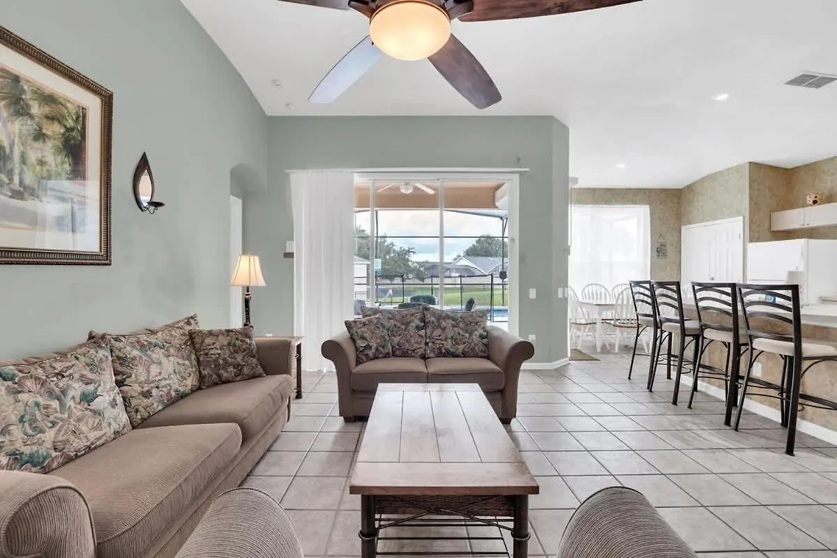 Windsor Palms With Very Private Pool Holiday home *
