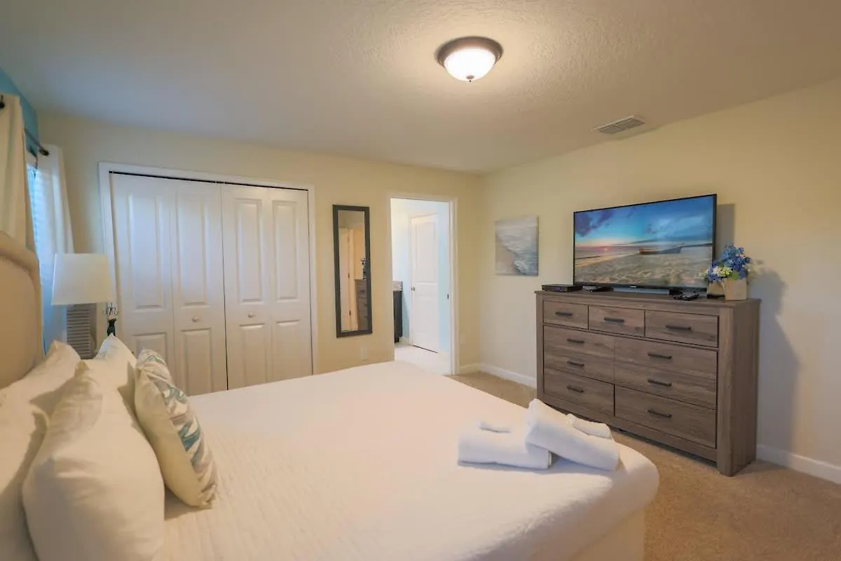 Magical Townhome Private Pool In Storey Holiday home