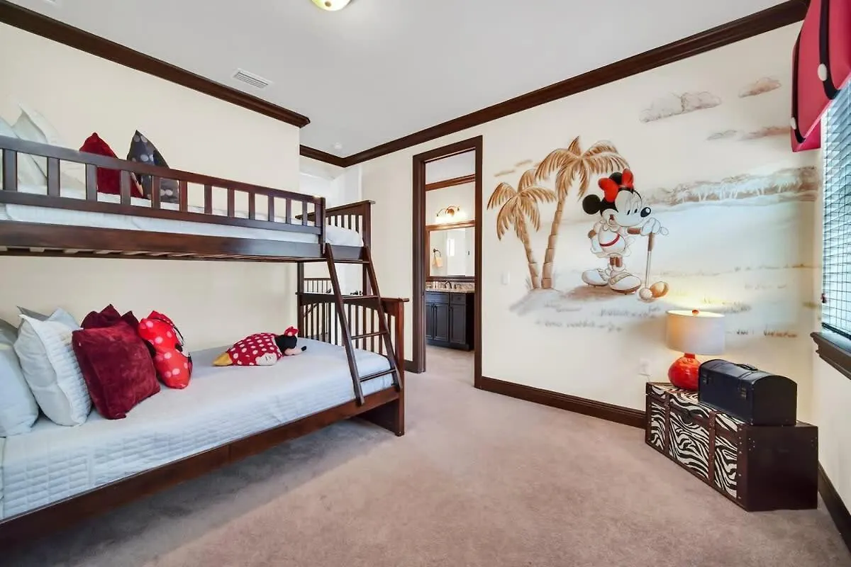 Main Street In Luxury Reunion Holiday home *