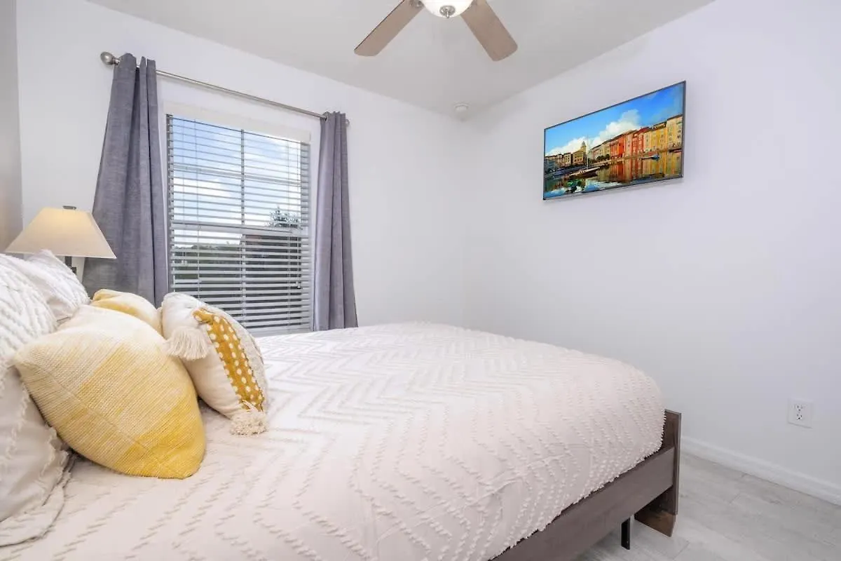 Beautiful Townhouse In Bella Vida * Kissimmee