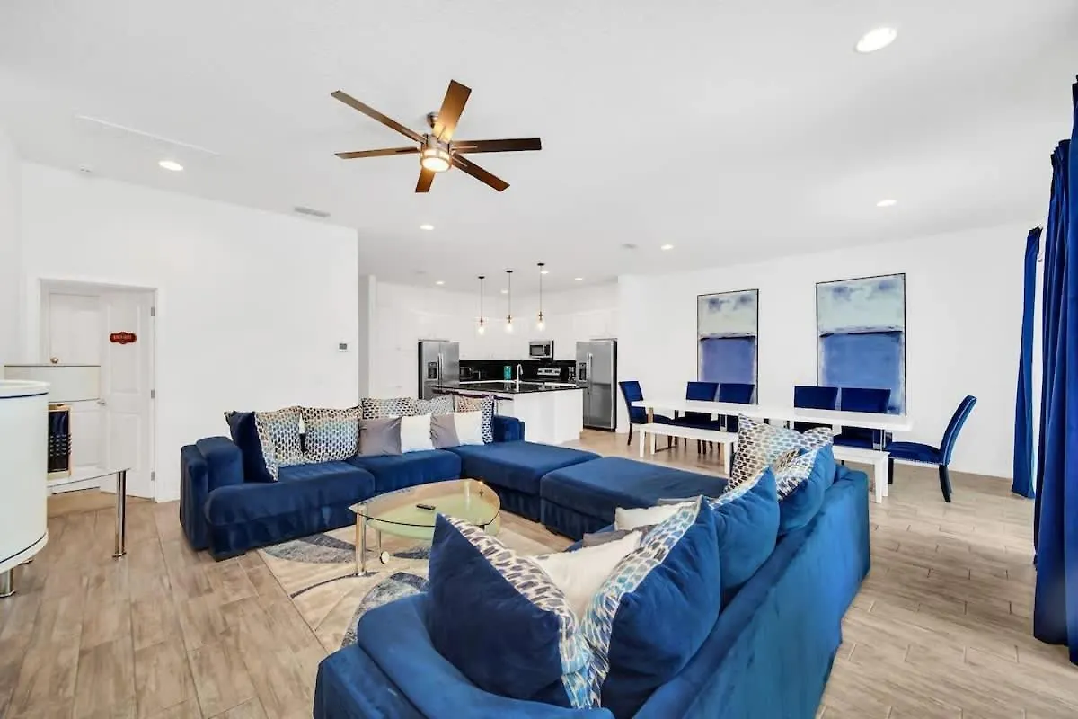 Epic 12 Bedroom With Private Pool *
