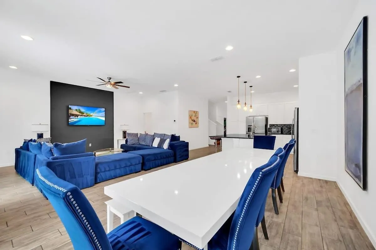Epic 12 Bedroom With Private Pool Kissimmee