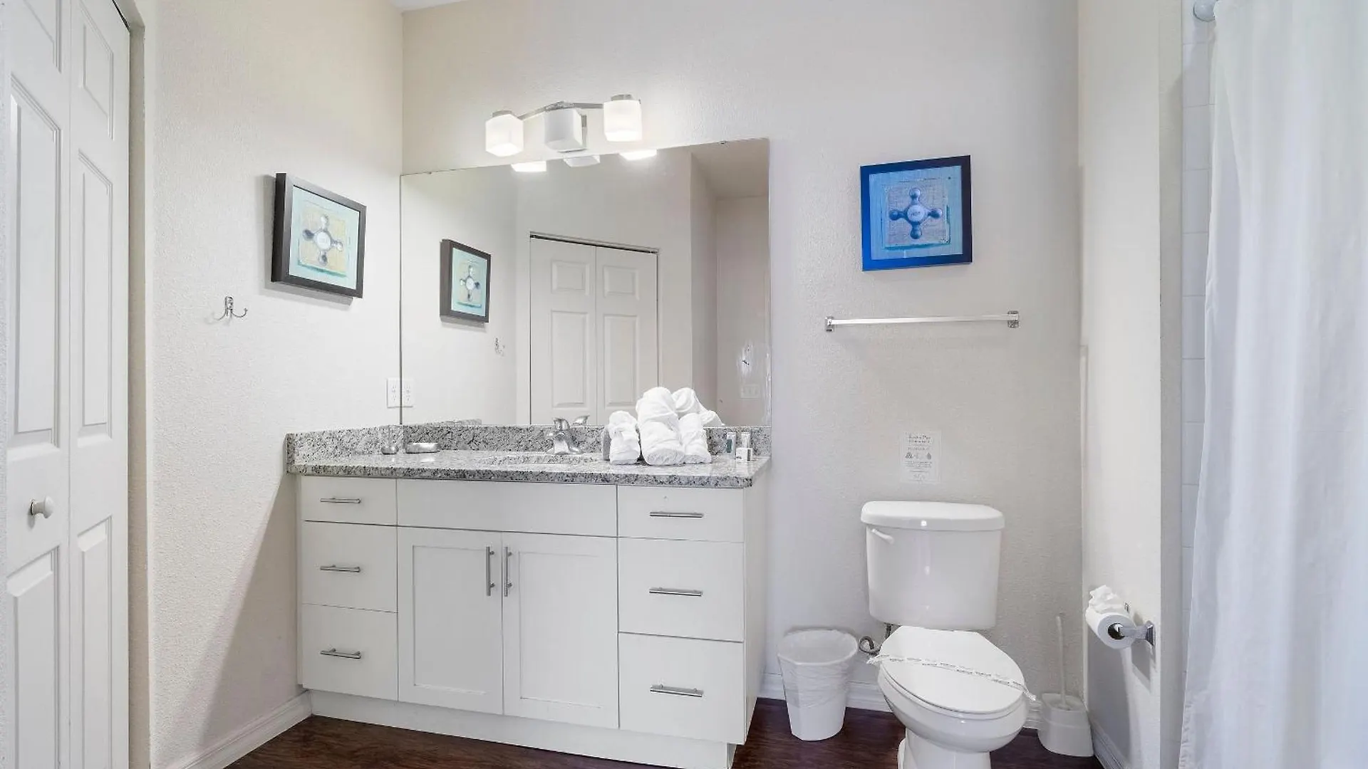 Charming 4bed Near W/clubhouse & Pool Holiday home Kissimmee