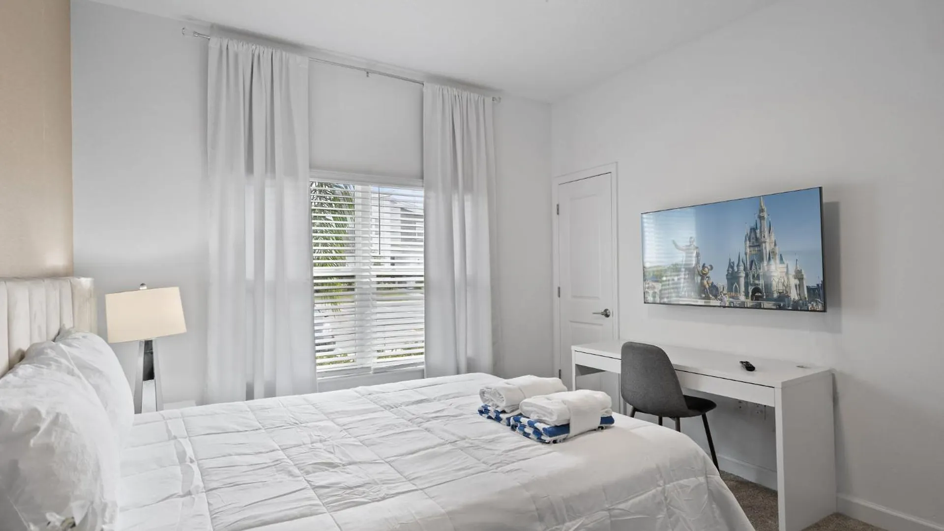 Holiday home Stunning At Storey Close To Kissimmee