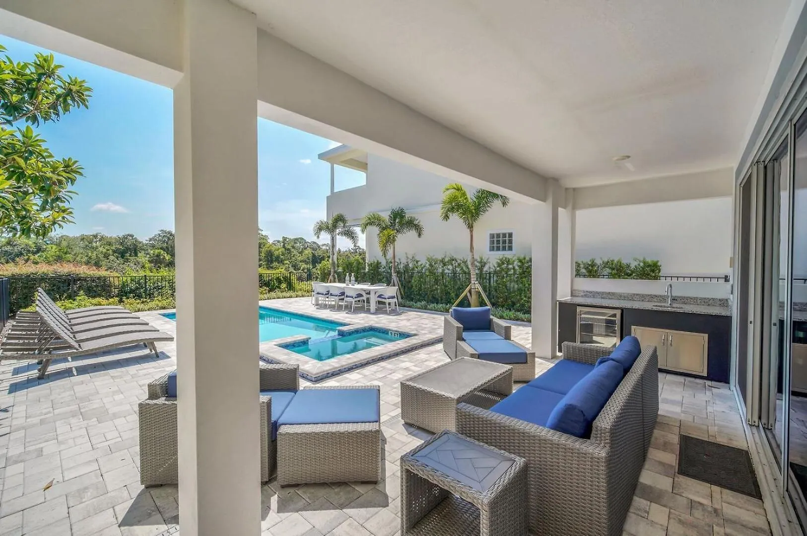 Villa Luna Bliss *