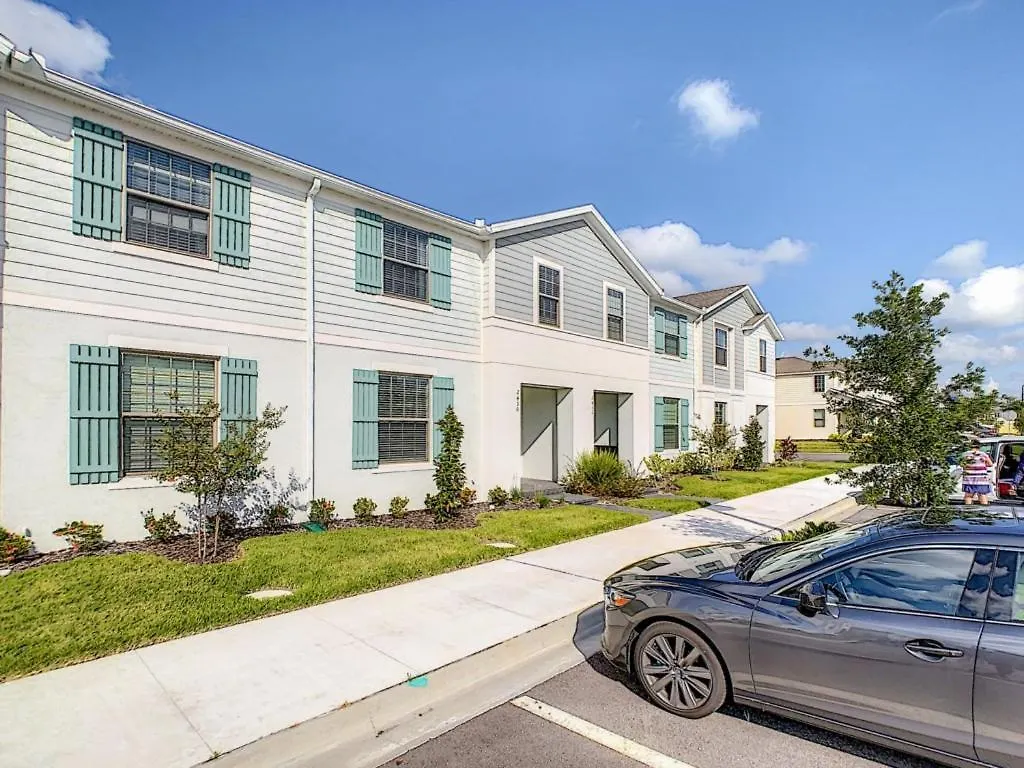 New Lovely Townhouse 5 Beds Private Pool Cub Free * Kissimmee