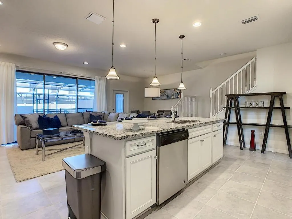 New Lovely Townhouse 5 Beds Private Pool Cub Free Holiday home Kissimmee