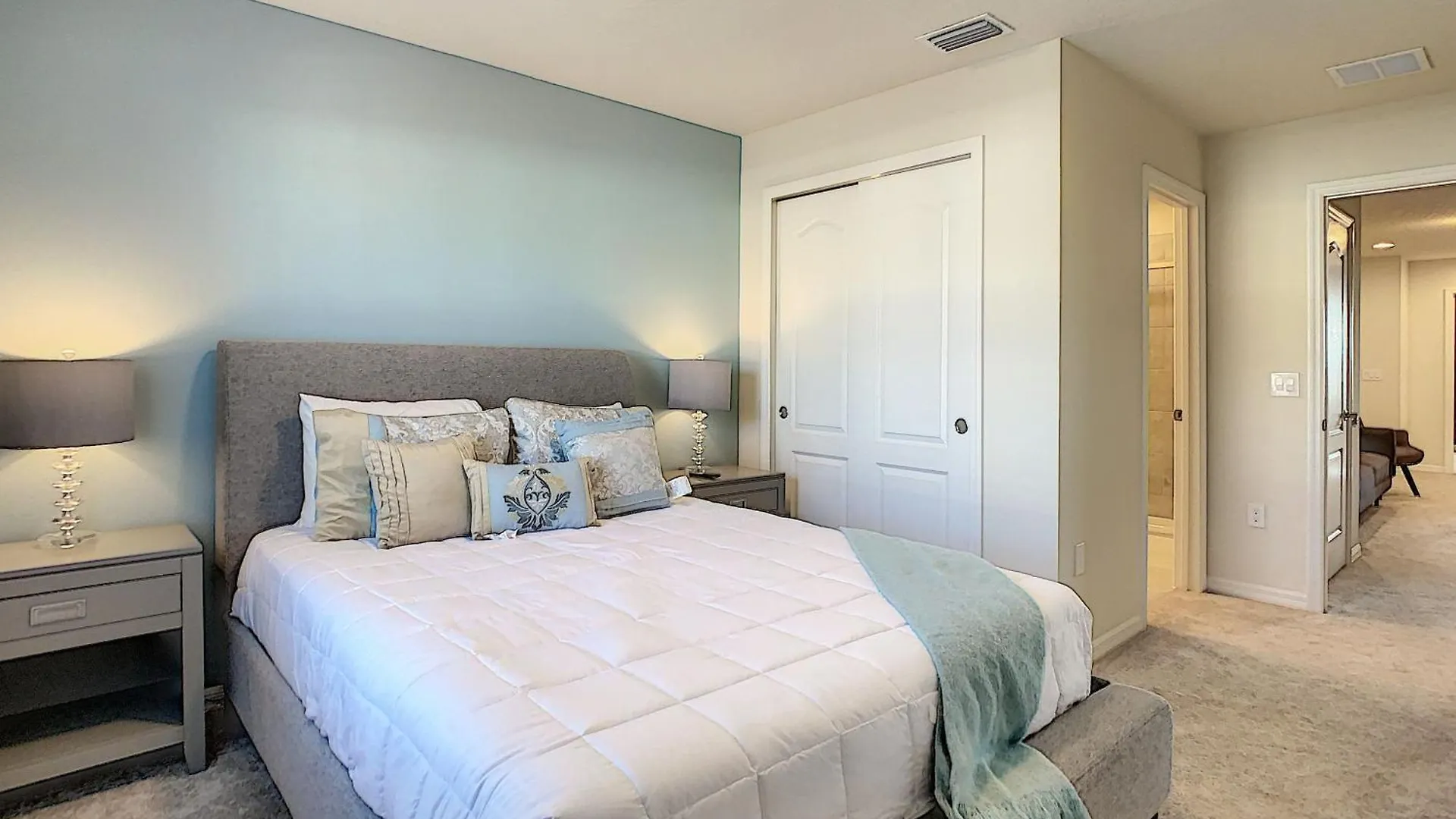 New Lovely Townhouse 5 Beds Private Pool Cub Free Holiday home Kissimmee